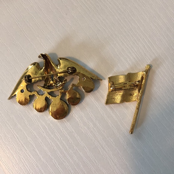 Bald Eagle American Flag Bundle - Picture 3 of 8